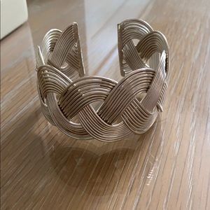 Silver swirl bangle bracelet